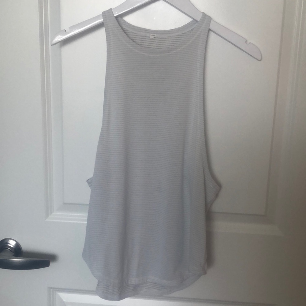 Lululemon tank top 🍋